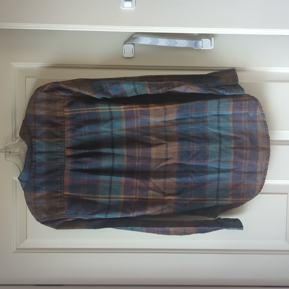 Toad & Co. Re-Form Eco-friendly Plaid Shirt - Picture 5 of 5